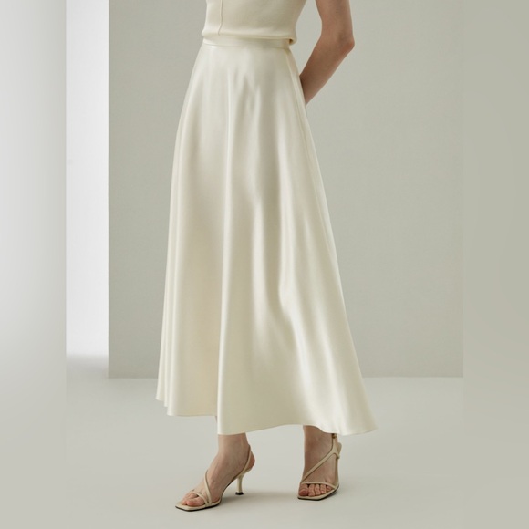 Lilysilk Clarice Maxi Skirt - Picture 5 of 14